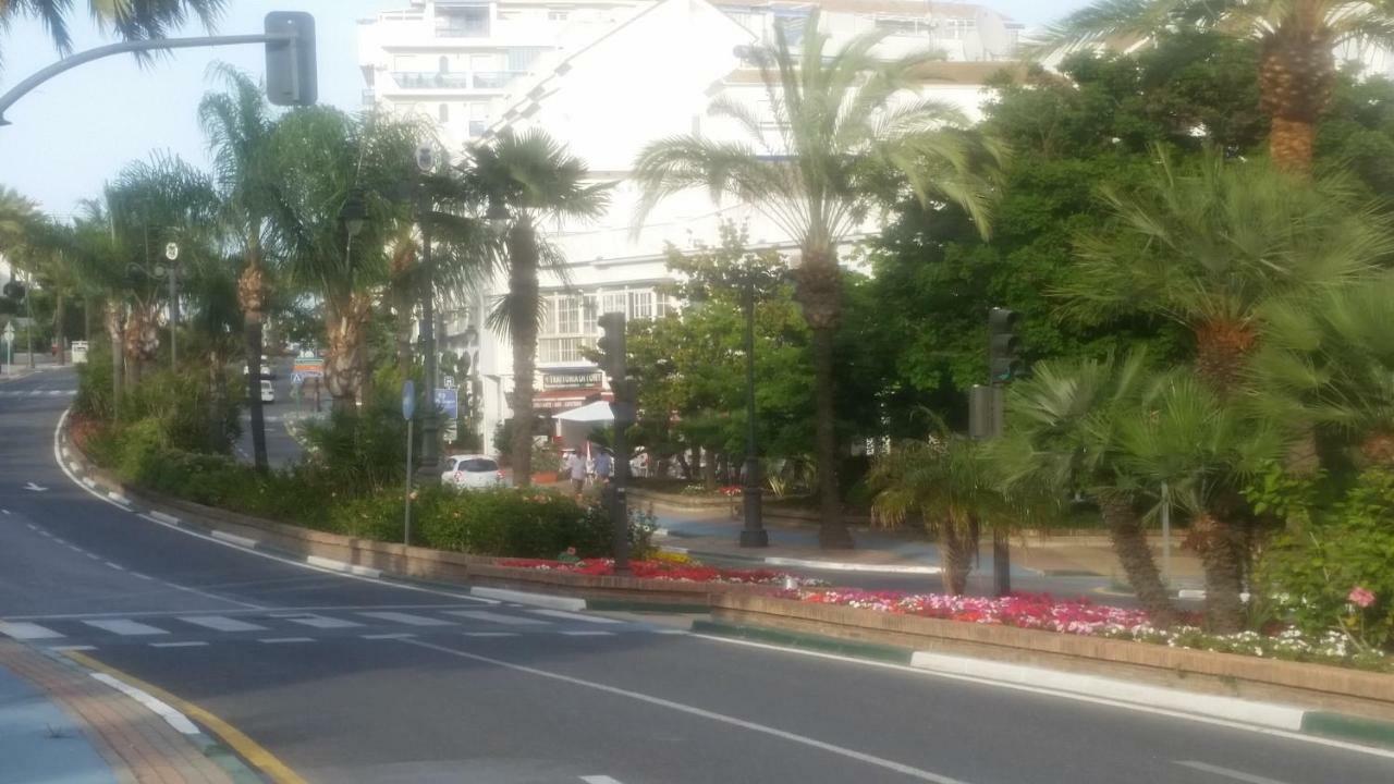 Puerto Deportivo 에스테포나 외부 사진